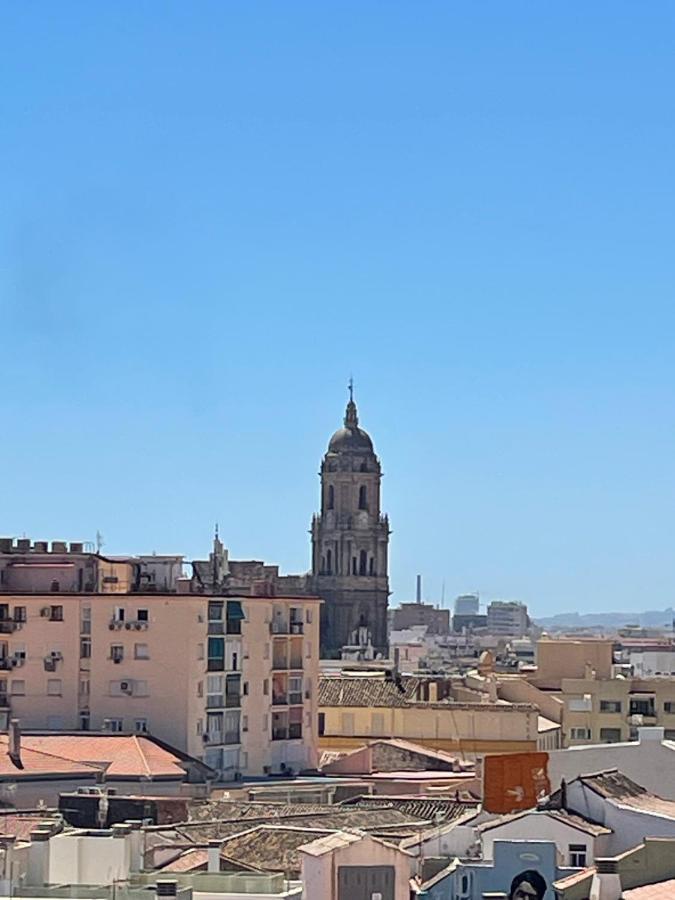 Two Bedroom In Center With Views Apartament